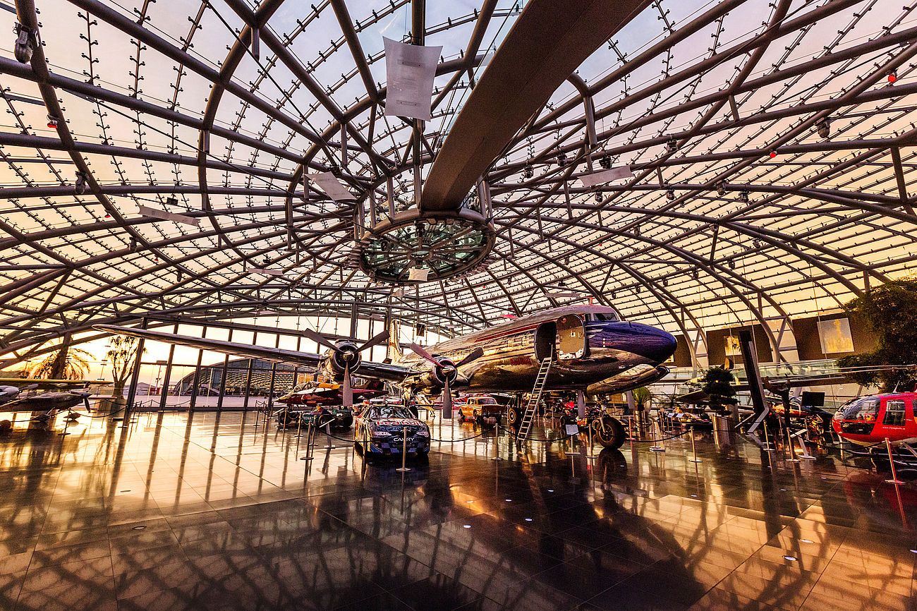 hangar popup image 2